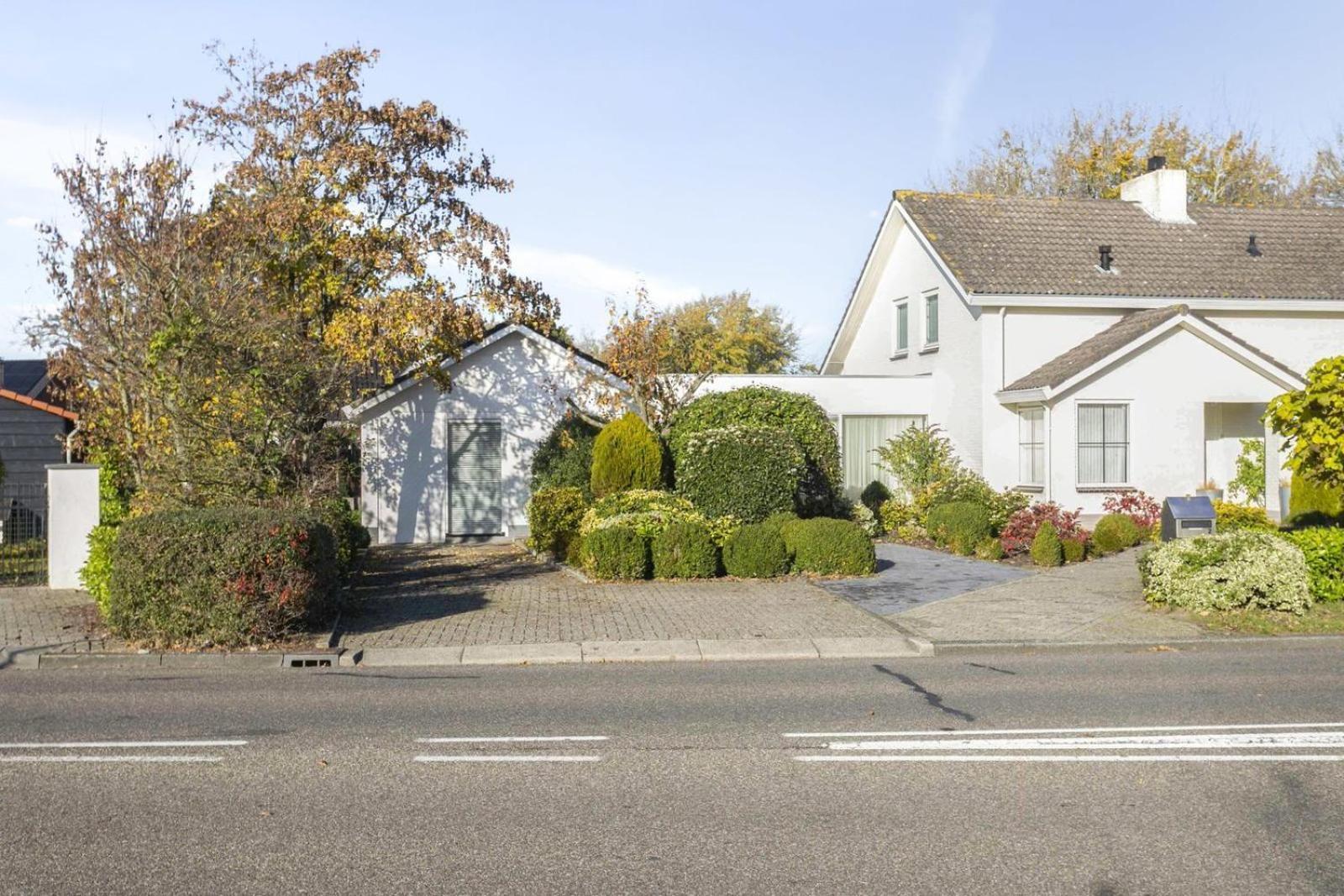 Holiday Home Beach Bubbles - Near The Beach With Big Garden - Not For Companies Ouddorp Exterior foto